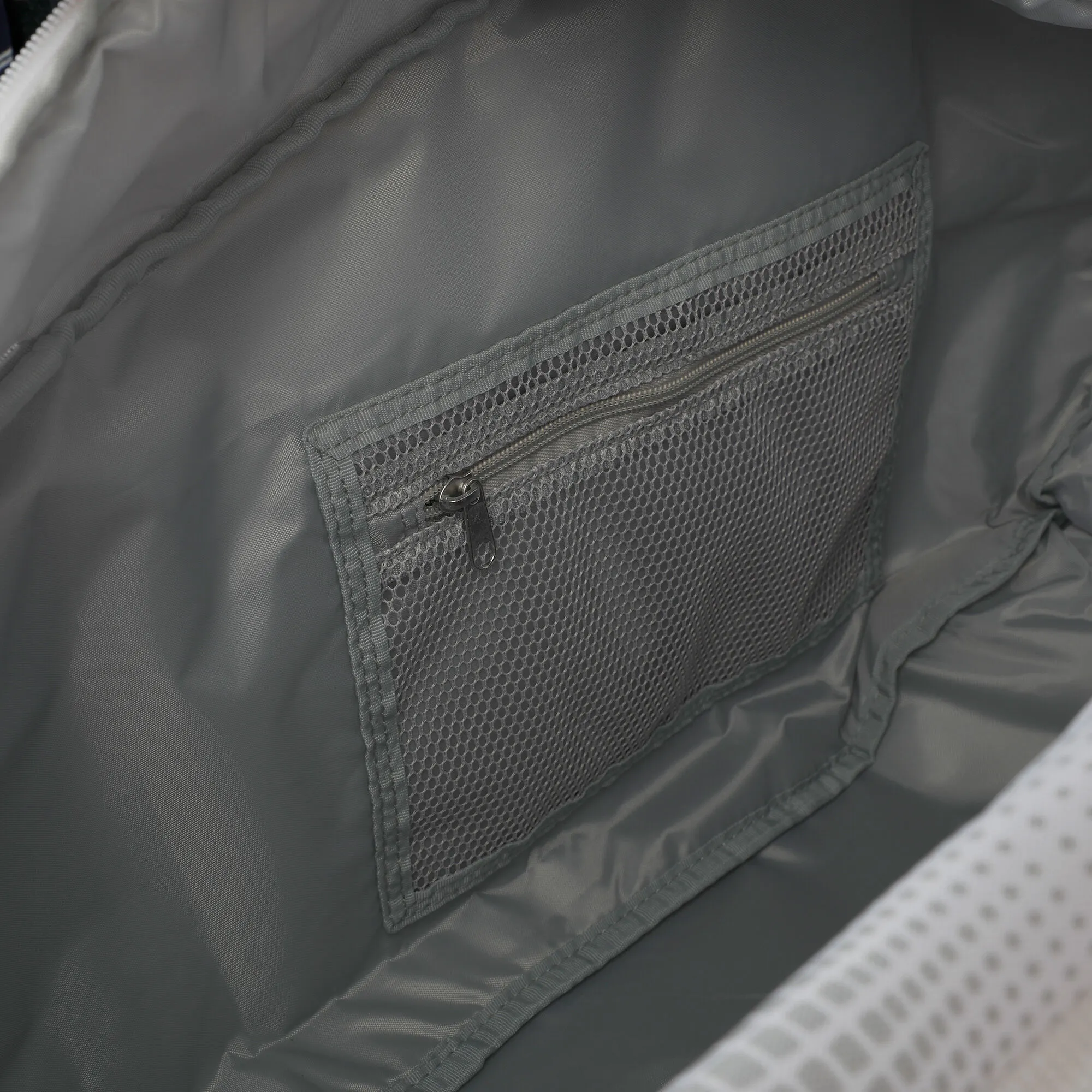 Head Tour Team 12R Monstercombi Borsa Da Torneo Edizione Speciale - Bianco, Grigio 10 Head Tour Team 12R Monstercombi Borsa Da Torneo Edizione Speciale - Bianco, Grigio - immagine 8